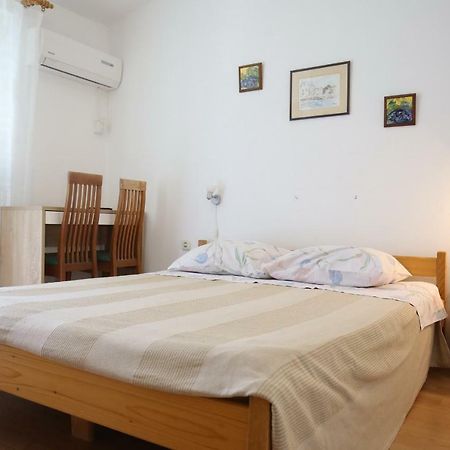 Apartment And Rooms Roko Zaglav المظهر الخارجي الصورة