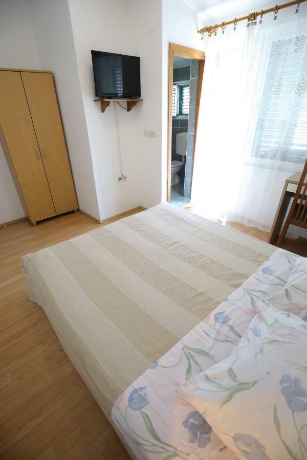 Apartment And Rooms Roko Zaglav المظهر الخارجي الصورة