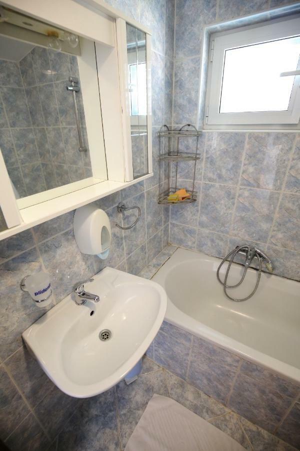 Apartment And Rooms Roko Zaglav المظهر الخارجي الصورة