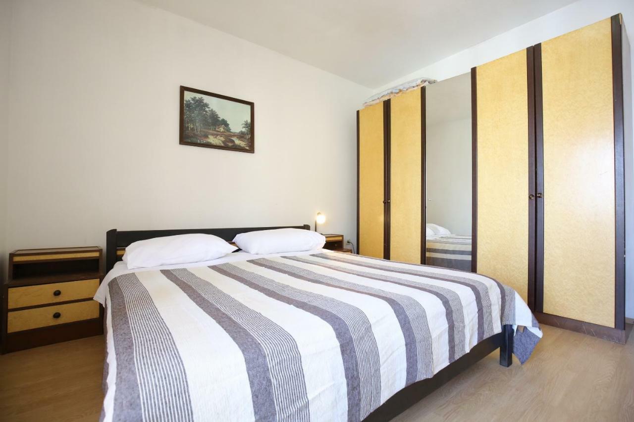 Apartment And Rooms Roko Zaglav المظهر الخارجي الصورة