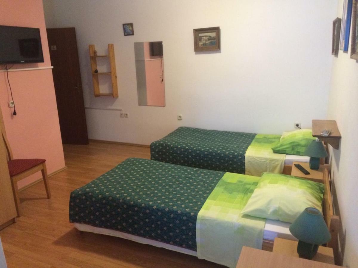 Apartment And Rooms Roko Zaglav المظهر الخارجي الصورة